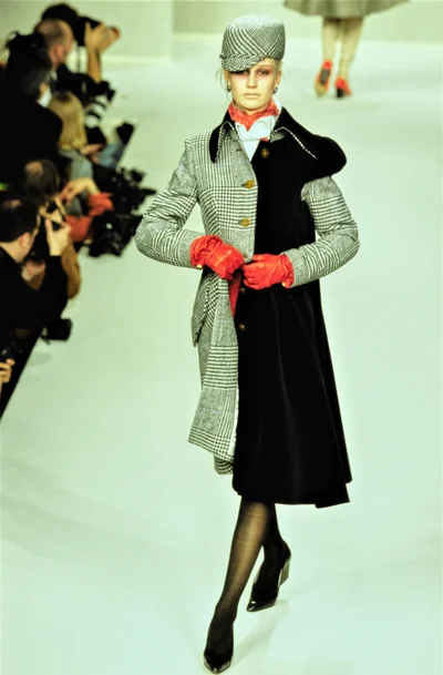 Look 60